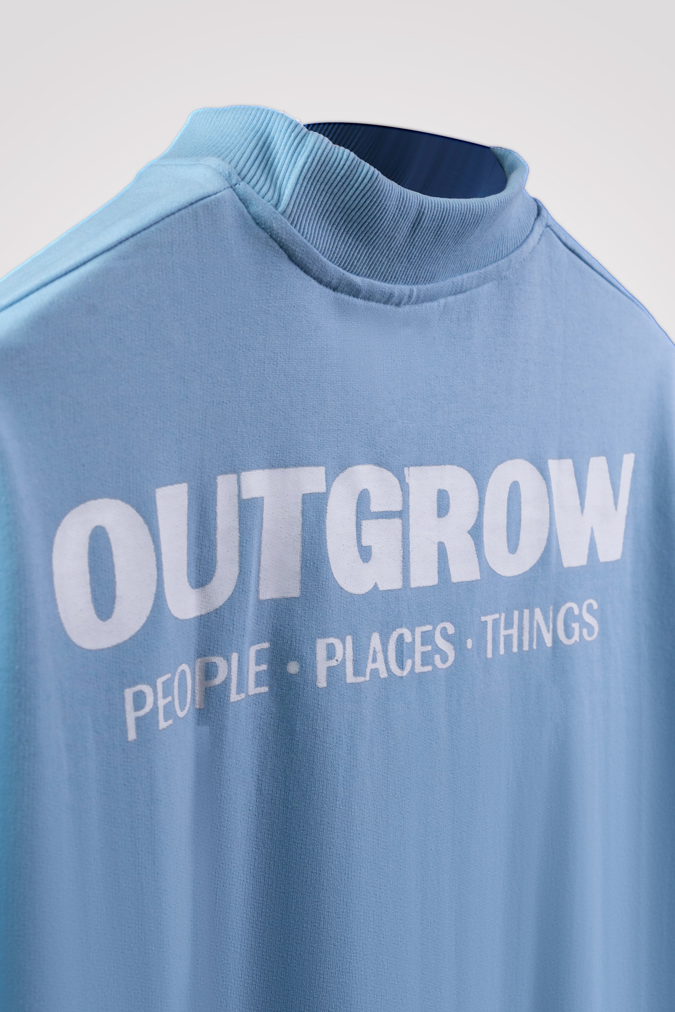 OUTGROW T-SHIRT